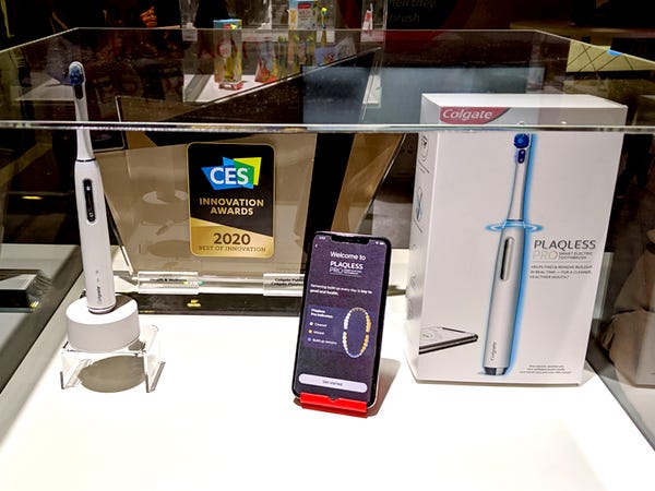 Electric Smart Toothbrush on display at CES2020